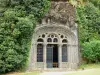 Monolithische Kapelle von Fontanges - Eingang zur Kapelle Saint-Michel