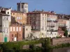 Montauban - Gevels van huizen grenzend aan de rivier de Tarn