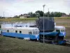 Montech water slope - Boatlift: railcars of the water slope 