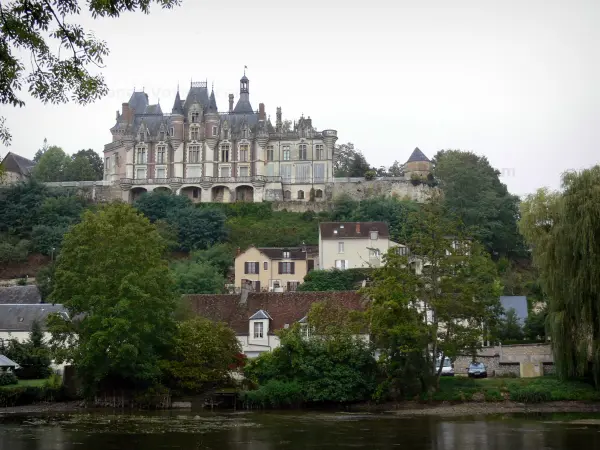 Montigny-le-Gannelon城堡 - 旅游、度假及周末游指南厄尔-卢瓦尔省