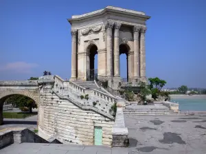 Montpellier - Peyrou lungomare, acqua di torre e l'acquedotto di San Clemente