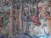 Montpezat-de-Quercy - Dentro de la iglesia de San Martín: Flamenco tapiz (tapiz de Flandes) episodio de la vida de San Martín - cruce de los Alpes y los ladrones