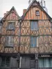 Montrichard - Las viejas casas de ladrillo y entramado de madera