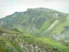 Monts du Cantal - Parc Naturel Régional des Volcans d'Auvergne : massif montagneux