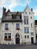 Moret-sur-Loing - Gevel van het stadhuis (City Hall)