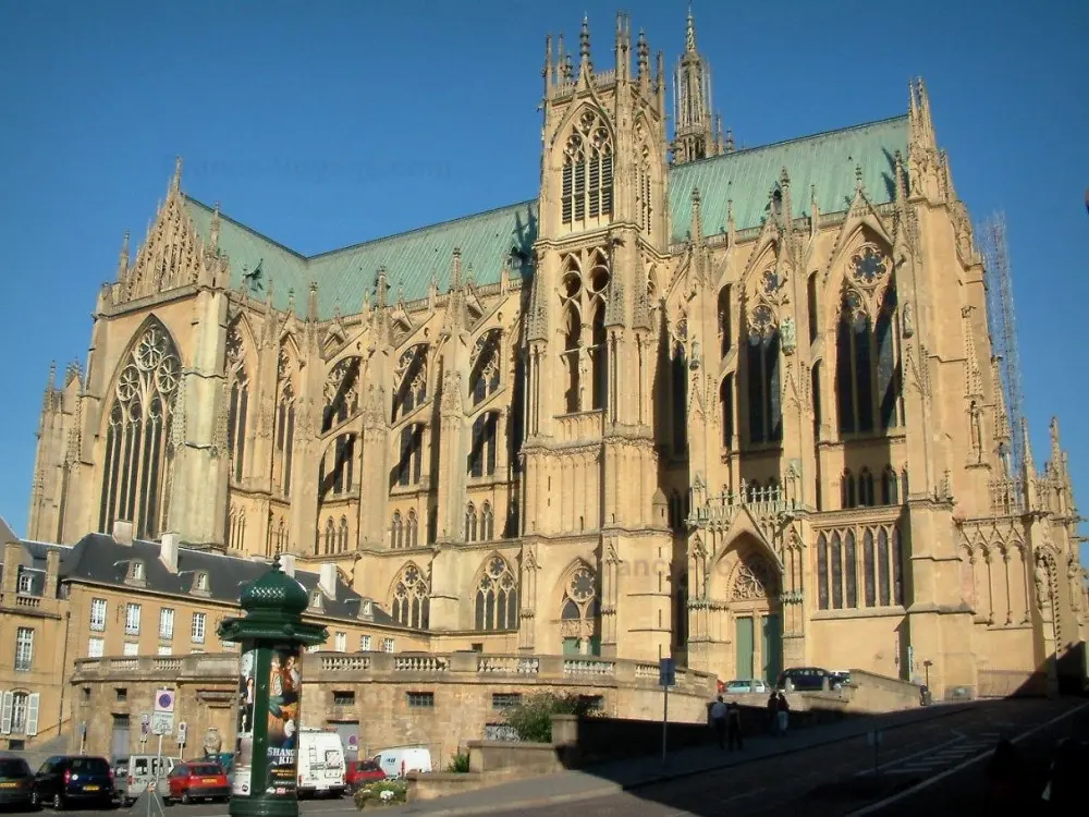 Guide de la Moselle - Metz - Cathédrale Saint-Étienne (édifice gothique)