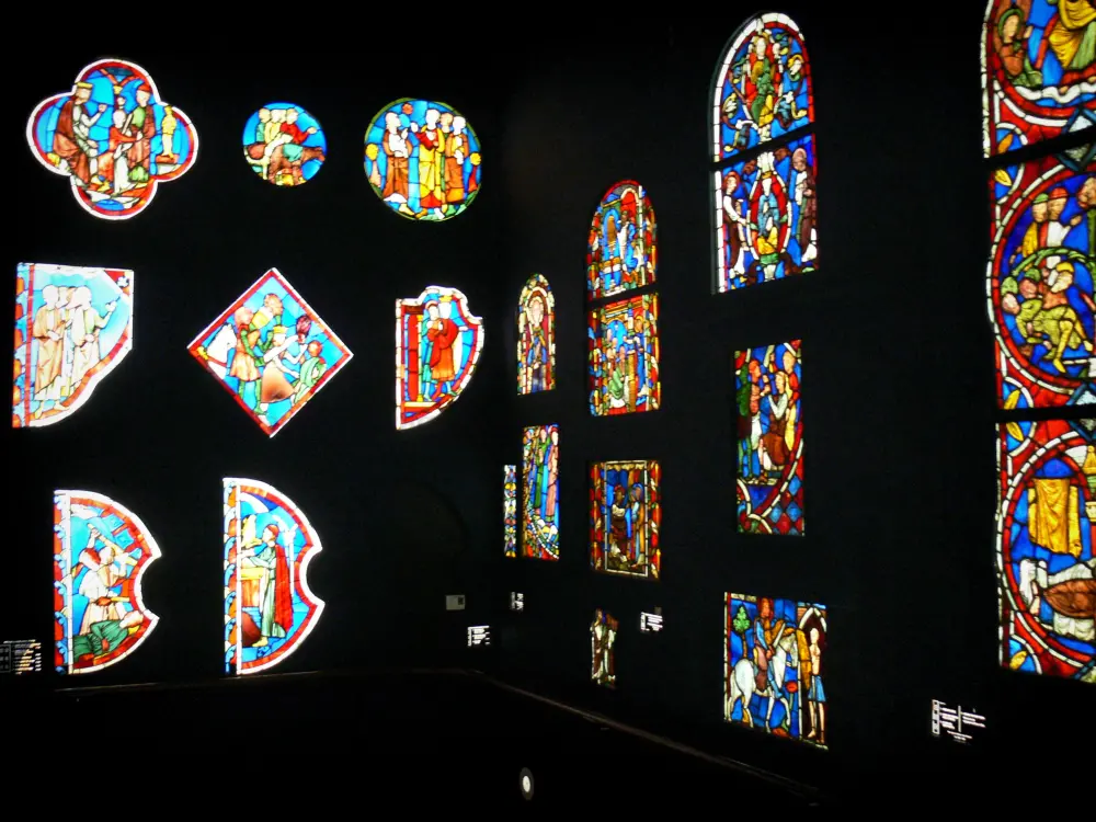 El Museo de Cluny - Museo de Cluny: Museo Nacional de la Edad Media: Sala de vidrieras