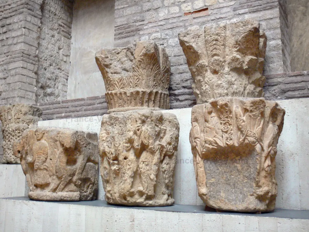 El Museo de Cluny - Museo de Cluny: Museo Nacional de la Edad Media: capiteles esculpidos