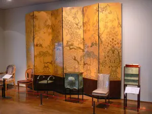 Museu de Artes Decorativas - Sala As fundações da Art Deco: mobiliário ilustrando a transição da Art Nouveau para Art Deco