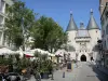 Nancy - Porte de la Craffe and café terrace