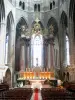 Narbona - Narbonne: Dentro de la catedral Saint-Just-et-Saint-Pasteur Gothic coro y dosel alto altar