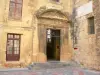 Narbonne - Porte du palais des Archevêques