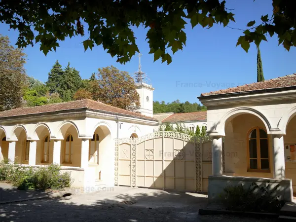 Notre-Dame d'Aiguebelle Abbey - Entrance gate and arcades of the Notre-Dame d'Aiguebelle abbey