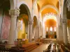 Nuits-Saint-Georges - Interior da igreja de Saint-Denis