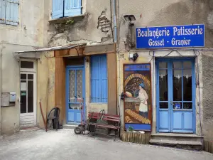 Olargues - Casas y la panadería del pueblo