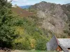 Paesaggi dell'Aveyron - Casa in un selvaggio e verde