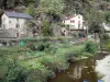 Paesaggi dell'Aveyron - Rance Valley: case e giardini lungo il fiume