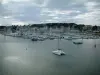 Paesaggi del litorale della Bretagna - Porto di La Trinité-sur-Mer, con le sue barche a vela ea