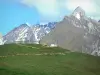 Paisagens do Béarn - Vista das montanhas dos Pirinéus da estrada Aubisque Pass