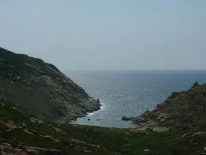 Paisagens costeiras Córsega - Costa selvagem e mar