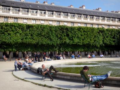 Palais Royal Garden 10 Quality High Definition Images