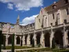 Parc Naturel Régional Oise - Pays de France - Cloître de l'abbaye de Royaumont