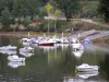 Pareloup湖 - Lévézou高原：漂浮在水库上的小船