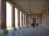 Park van het paleis van Versailles - Kolommen van het Grote Trianon