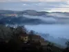 Paysages - Collines, maisons, arbres et nuages