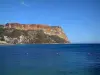 Paysages du littoral de Provence - Mer méditerranée et falaise du cap Canaille
