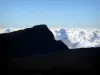 Paysages de La Réunion - Parque Nacional de La Reunión: macizo del Piton de la Fournaise y mar de nubes