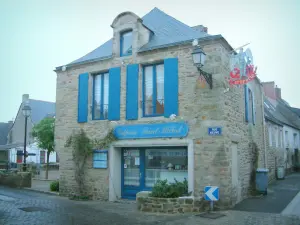 Piriac-sur-Mer - Maisons du village (station balnéaire)