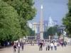Place de la Concorde - Vue sur l'obélisque de la place de la Concorde et l'Arc de Triomphe depuis le jardin des Tuileries