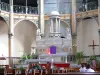 Pointe-a-Pitre - Interior da Igreja de São Pedro e São Paulo: altar de mármore de Carrara