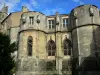 Poitiers - Palais de Justice (ancien palais des comtes de Poitou et ducs d'Aquitaine) : tour Maubergeon (donjon flanqué de tours)