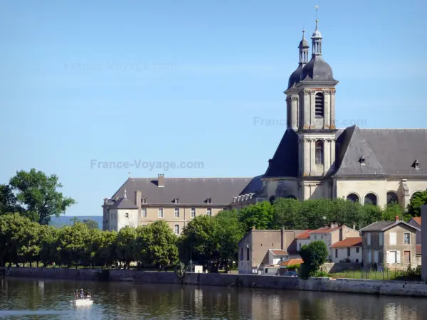 Pont-à-Mousson - Führer für Tourismus, Urlaub & Wochenende in der Meurthe-et-Moselle