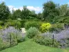Pontoise - Park van het Pissarro-museum: tuin van de vijf zintuigen met zijn aromatische en geneeskrachtige planten