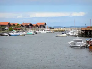 Port de Larros - Vue sur le port ostréicole