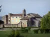 Priorij van Salagon - Romaanse kerk en klooster gebouwen Notre-Dame-de-Salagon herbergt de provincie museum etnologische de Haute Provence