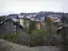 Puy-Saint-Vincent - Chalés e edifícios da estância de esqui (esportes de inverno); no Parque Nacional dos Écrins