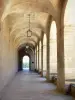 La Réole - Ancien prieuré des Bénédictins : galerie du cloître des Bénédictins