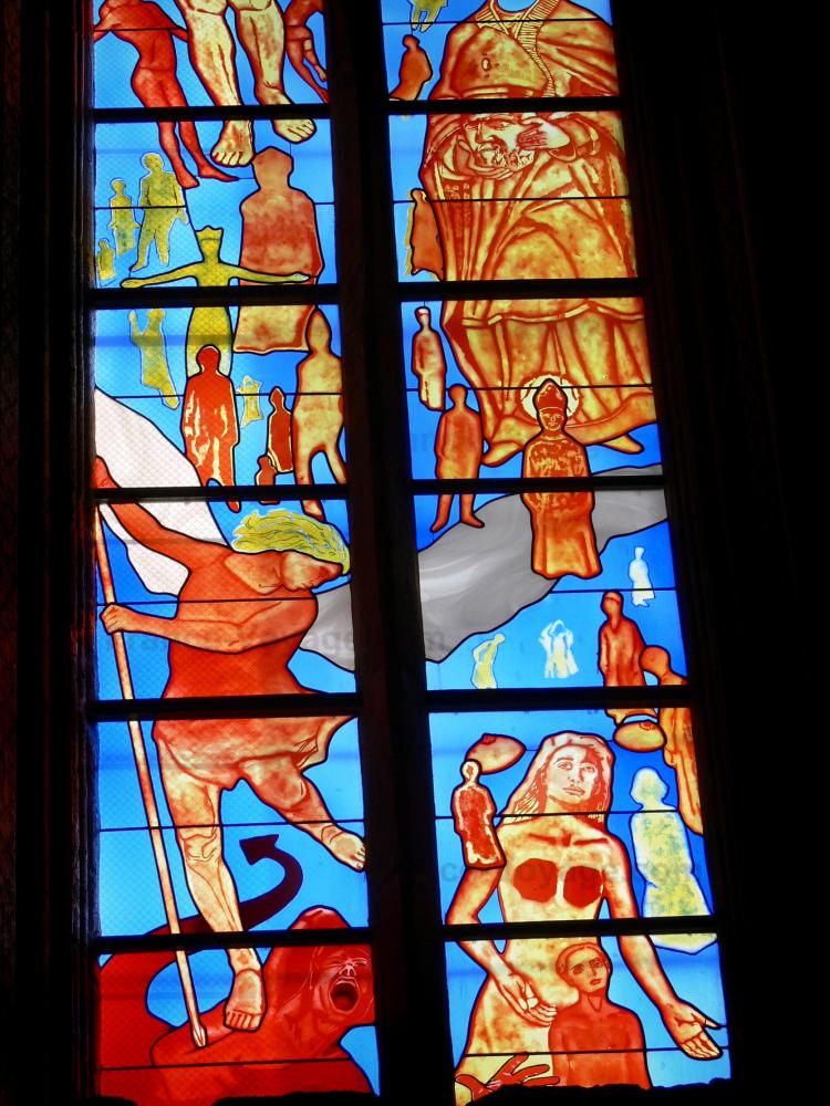 Rodez - Inside the Notre-Dame Cathedral: stained glass window