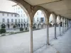 Romans-sur-Isère - Arcades de l'ancien couvent de l'Ordre de la Visitation Sainte-Marie, musée international de la Chaussure