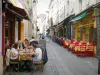Rue Mouffetard - Vista dos terraços de restaurantes na rue du Pot-de-Fer