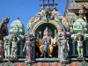 Saint-André - Statues polychromes du temple tamoul du Petit Bazar