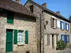 Saint-Céneri-le-Gérei - Casas de pedra da aldeia