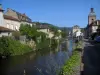 Saint-Céré - Rivière (la Bave), maisons au bord de l'eau, quai et église, en Quercy