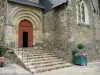 Saint-Denis-d'Anjou - Portail de l'église Saint-Denis