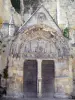 Saint-Émilion - Portail de l'église monolithe