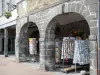 Saint-Flour - Arcades van de Place d'Armes